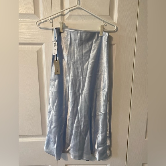 Aritzia Babaton Glimmer Slip Skirt New With Tags - Picture 5 of 5